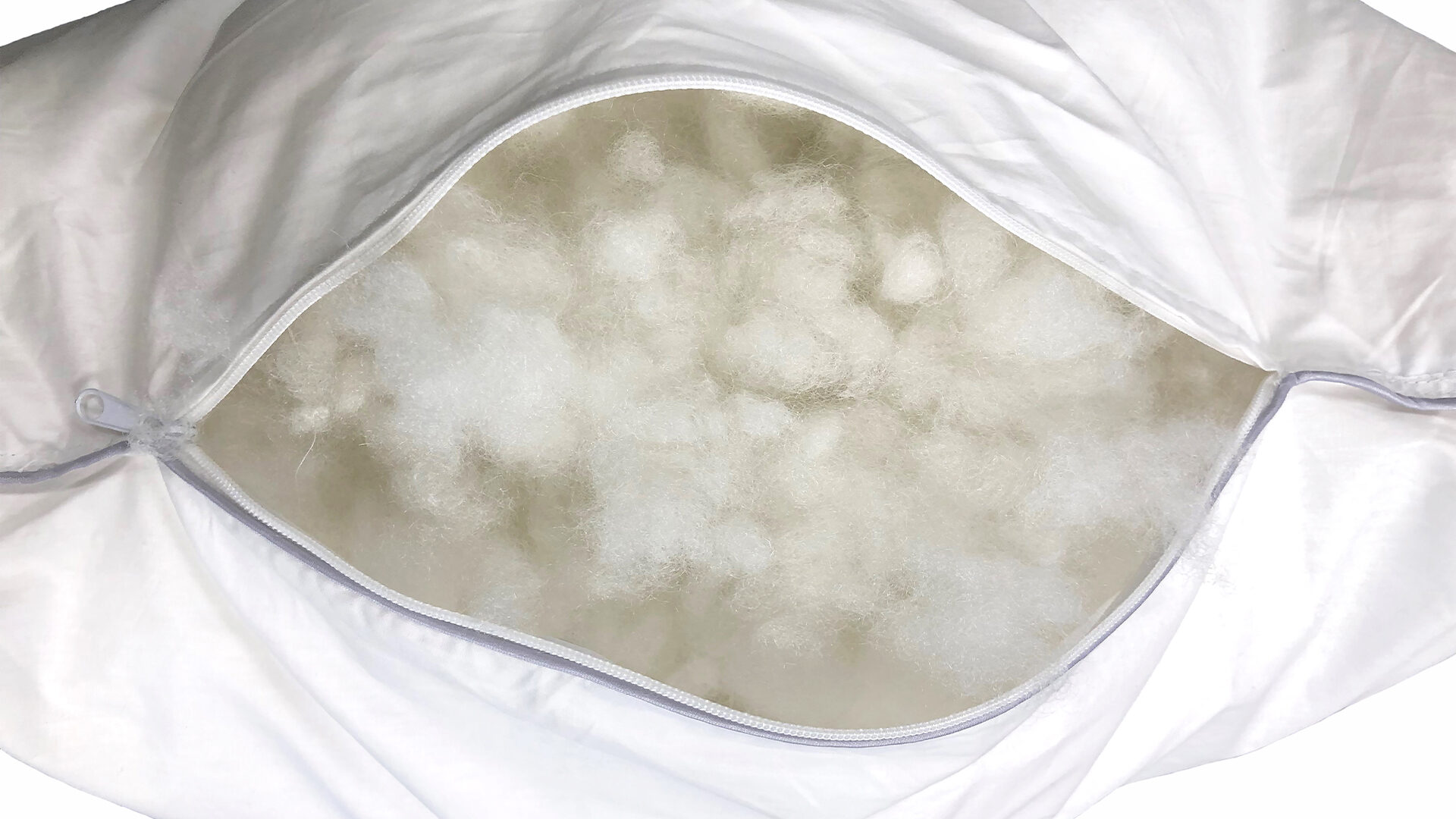 Het Snoozing Swiss Dreams synthetisch medium hoofdkussen met een vulling van 100% gesiliconiseerde holle polyester vezel
